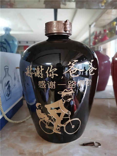 老河口高度白酒生產(chǎn)加工,純糧食酒廠家地址 酒巷酒業(yè)